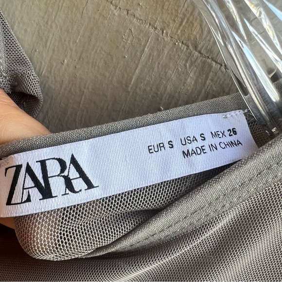 ‼️SOLD‼️ZARA Women's Long Sleeve Green Bodysuit - Picture 3 of 5